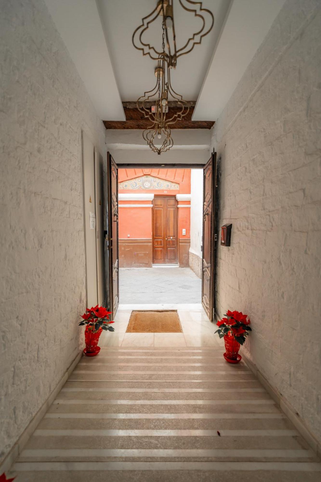 Center Suites San Eloy Siviglia Esterno foto